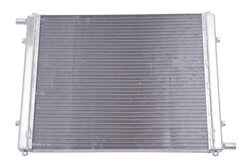 Load image into Gallery viewer, Edelbrock Heat Exchanger Single Pass Single Row 31 000 Btu/Hr 22In W X 16 5In H X 1 5In D Black
