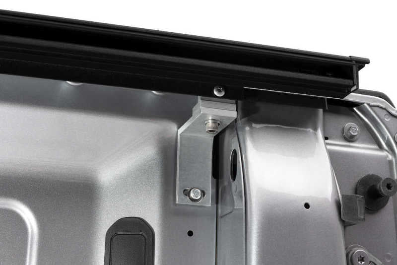 Load image into Gallery viewer, Roll-N-Lock 2019 Ram 1500 XSB 65.5in A-Series Retractable Tonneau Cover
