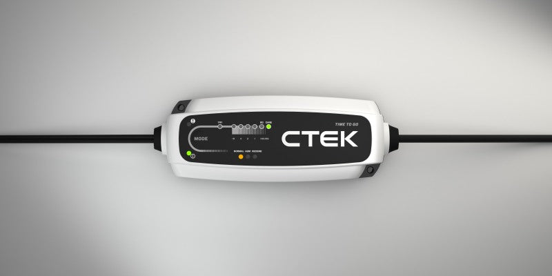 Load image into Gallery viewer, CTEK Battery Charger - CT5 Time To Go - 4.3A
