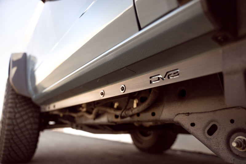 Load image into Gallery viewer, DV8 Offroad 21-23 Ford Bronco 2-Door Pinch Weld Covers
