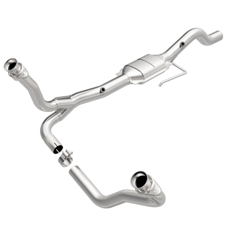 Load image into Gallery viewer, MagnaFlow Conv DF 00-03 Dodge Durango 4.7L 4WD
