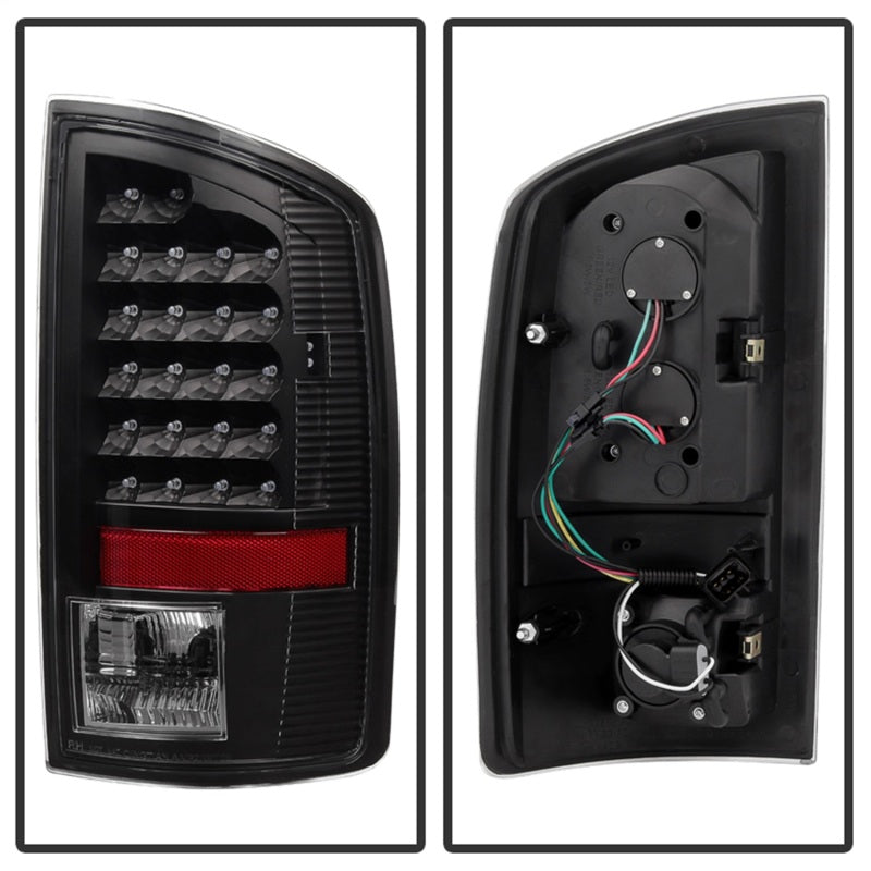 Load image into Gallery viewer, xTune Dodge Ram 02-06 1500 / Ram 2500/3500 03-06 LED Tail Light Black ALT-JH-DR02-LED-BK
