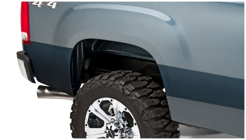 Load image into Gallery viewer, Bushwacker 07-13 GMC Sierra 1500 Fleetside Extend-A-Fender Style Flares 2pc 78.7/97.6in Bed - Black
