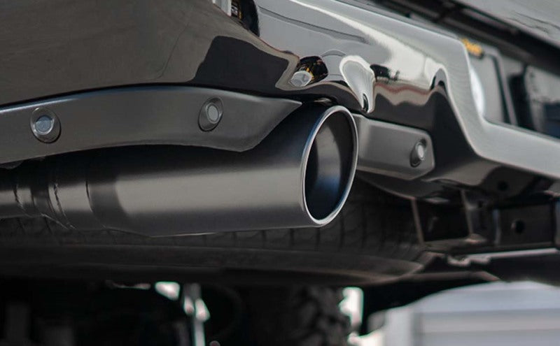 Load image into Gallery viewer, MagnaFlow Cat-Back Exhaust 09-13 Toyota Tundra V8 5.7L 3in SS Black Tip Single Side Exit
