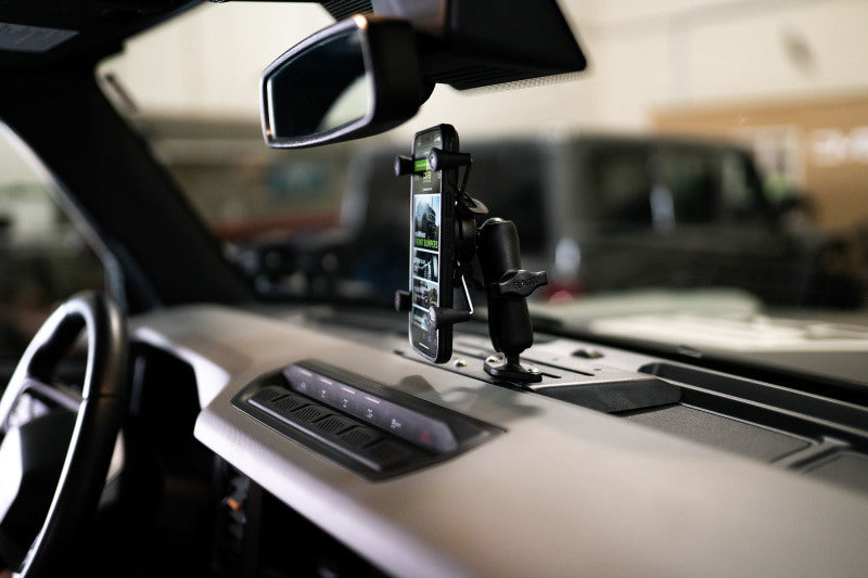 Load image into Gallery viewer, DV8 Offroad 21-23 Ford Bronco Digital Device Dash Mount
