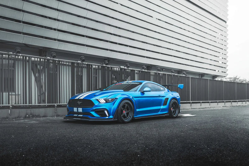 Load image into Gallery viewer, ROBOT CRAFTSMAN "Cavalier" Widebody Kit For Mustang S550.1 2015-2017 Carbon Fiber
