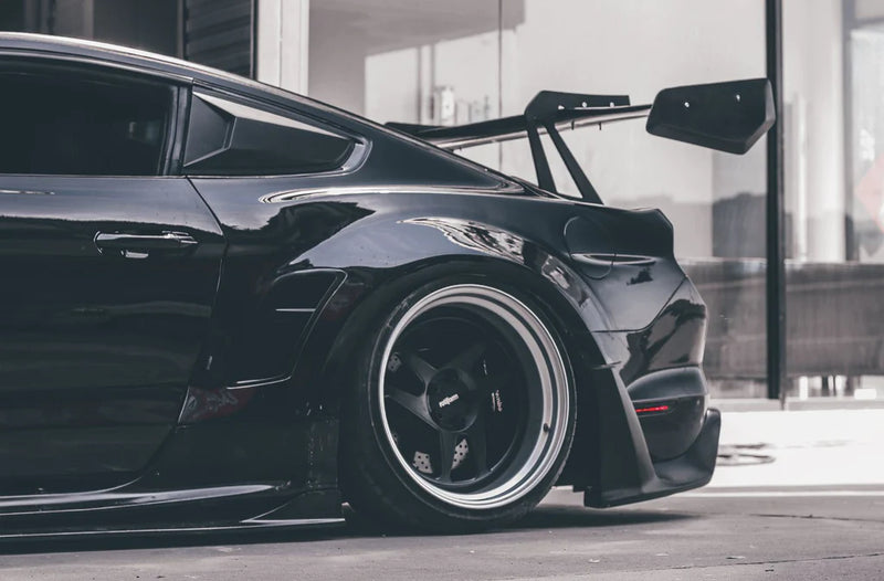 Load image into Gallery viewer, ROBOT CRAFTSMAN "Cavalier" Widebody Kit For Mustang S550.1 2015-2017 Carbon Fiber
