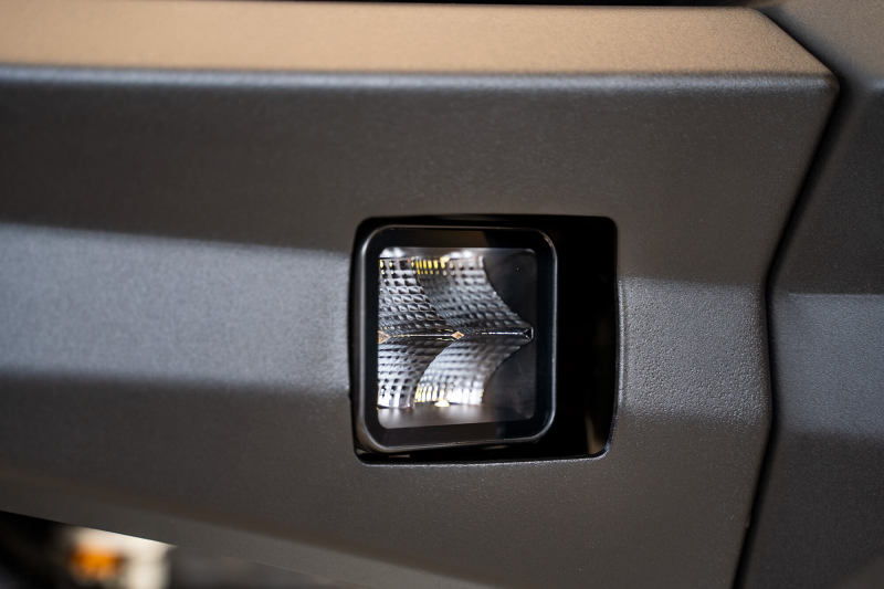 Load image into Gallery viewer, DV8 Offroad 3in Cube LED Light 40W Pod Light 5W LED
