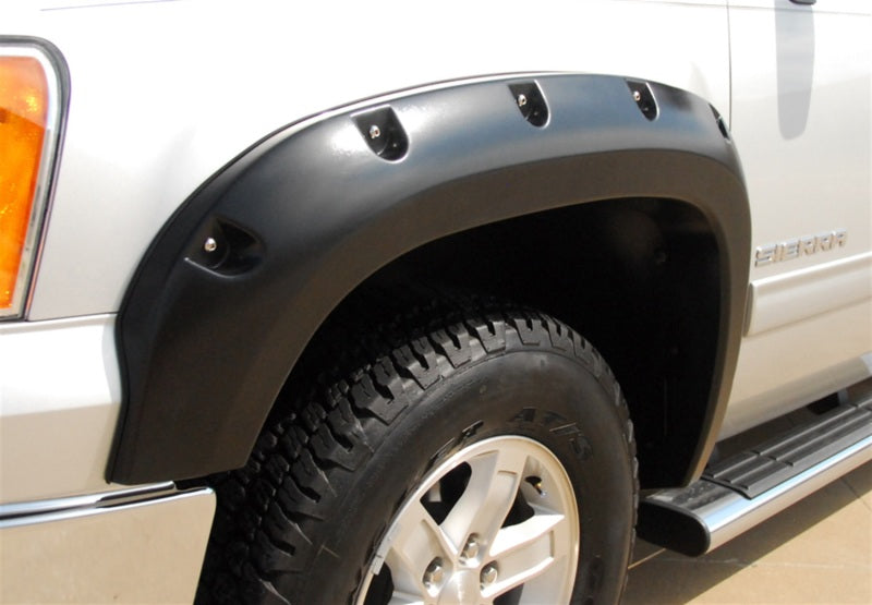 Load image into Gallery viewer, Lund 07-13 GMC Sierra 1500 RX-Rivet Style Smooth Elite Series Fender Flares - Black (4 Pc.)
