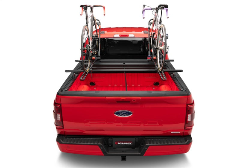 Load image into Gallery viewer, Roll-N-Lock 19-22 RAM 1500 (w/o Swing Gate - 76.3in. Bed) M-Series XT Retractable Tonneau Cover
