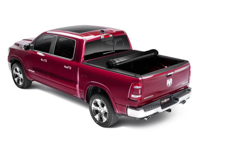 Load image into Gallery viewer, Truxedo 19-20 Ram 1500 (New Body) w/RamBox 5ft 7in Sentry CT Bed Cover
