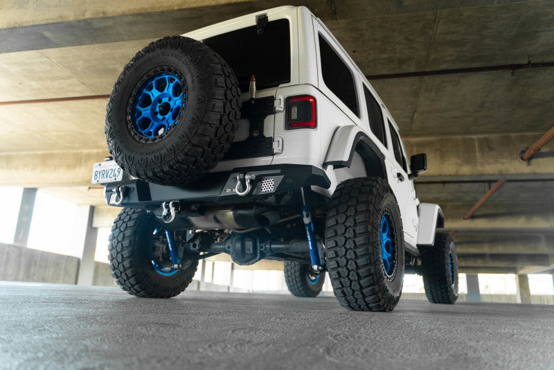 Load image into Gallery viewer, DV8 Offroad 18-23 Wrangler JL FS-7 Series Rear Bumper
