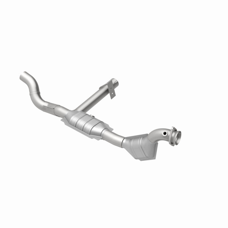 Load image into Gallery viewer, MagnaFlow Conv DF 01 Ford Trucks 4.6L
