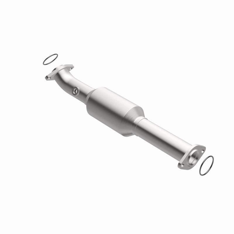 Load image into Gallery viewer, Magnaflow Converter DF 05-11 Toyota Tacoma 4.0L
