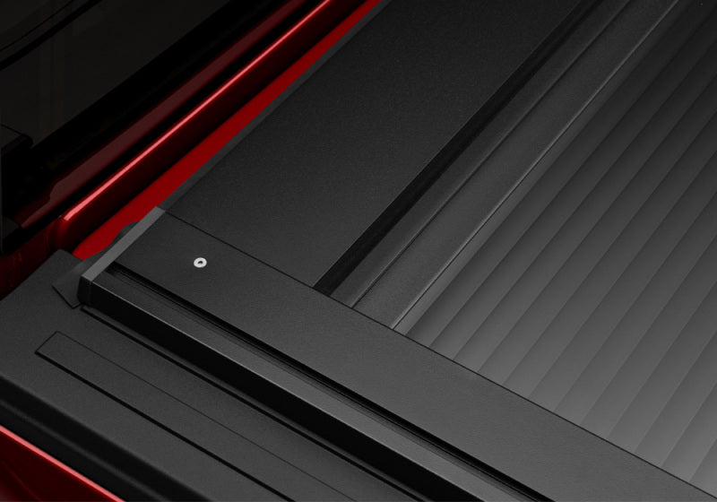 Load image into Gallery viewer, Retrax 15-18 F-150 Super Crew &amp; Super Cab 5.5ft Bed RetraxONE XR
