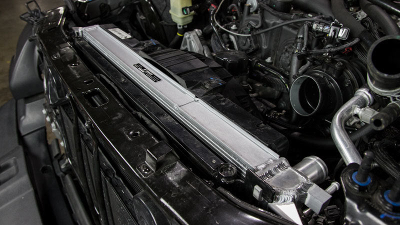 Load image into Gallery viewer, Mishimoto 2018+ Jeep Wrangler JL Performance Aluminum Radiator
