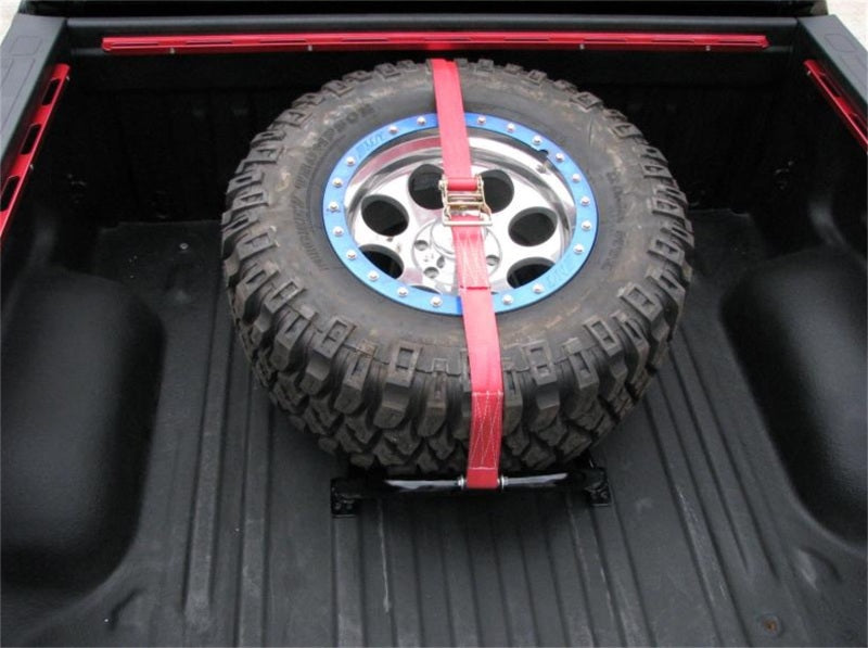 Load image into Gallery viewer, N-Fab Bed Mounted Rapid Tire Strap Universal - Gloss Black - Red Strap
