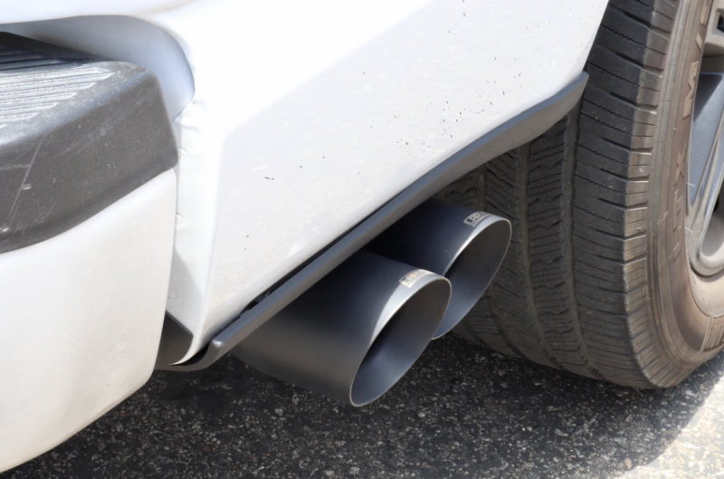 Load image into Gallery viewer, Carven 15-20 Ford F-150 5.0L Competitor Series Cat-Back w/R-Series Muf. &amp; 4in. Dual Tip - Black
