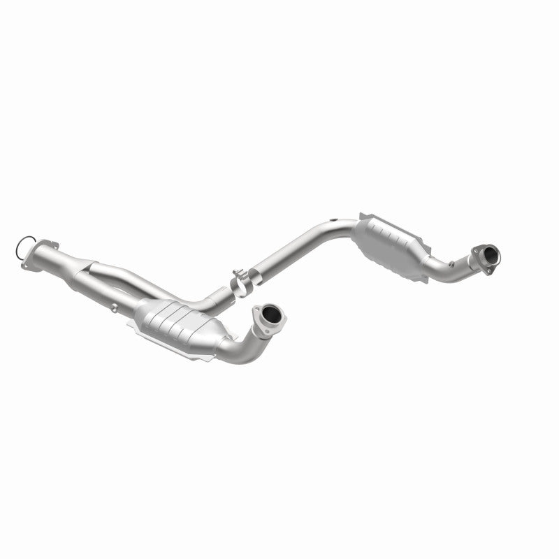 Load image into Gallery viewer, MagnaFlow Conv DF 07-09 Chevrolet/GMC Silverado/Sierra 2500 HD 6.0L Y-Pipe Assembly excludes Classic

