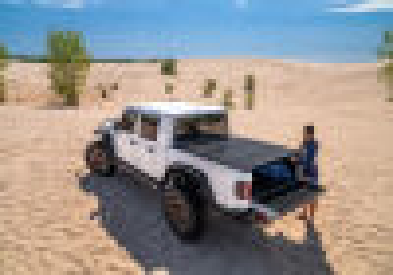 Load image into Gallery viewer, BAK 2020 Jeep Gladiator 5ft Bed BAKFlip MX4
