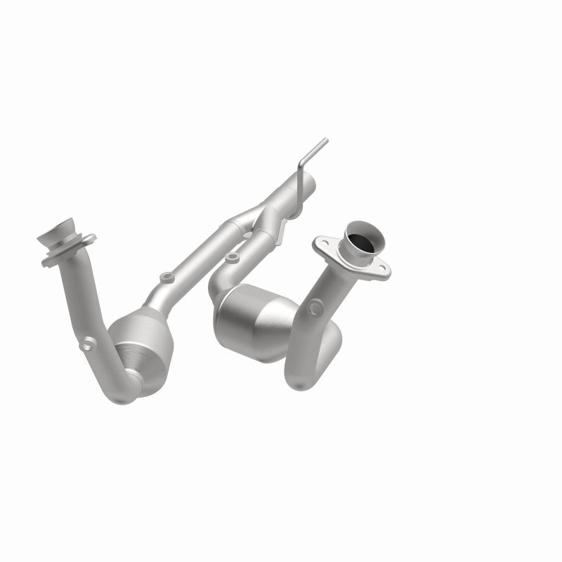 Load image into Gallery viewer, MagnaFlow Conv DF 04 Jeep Grand Cherokee 4.7L
