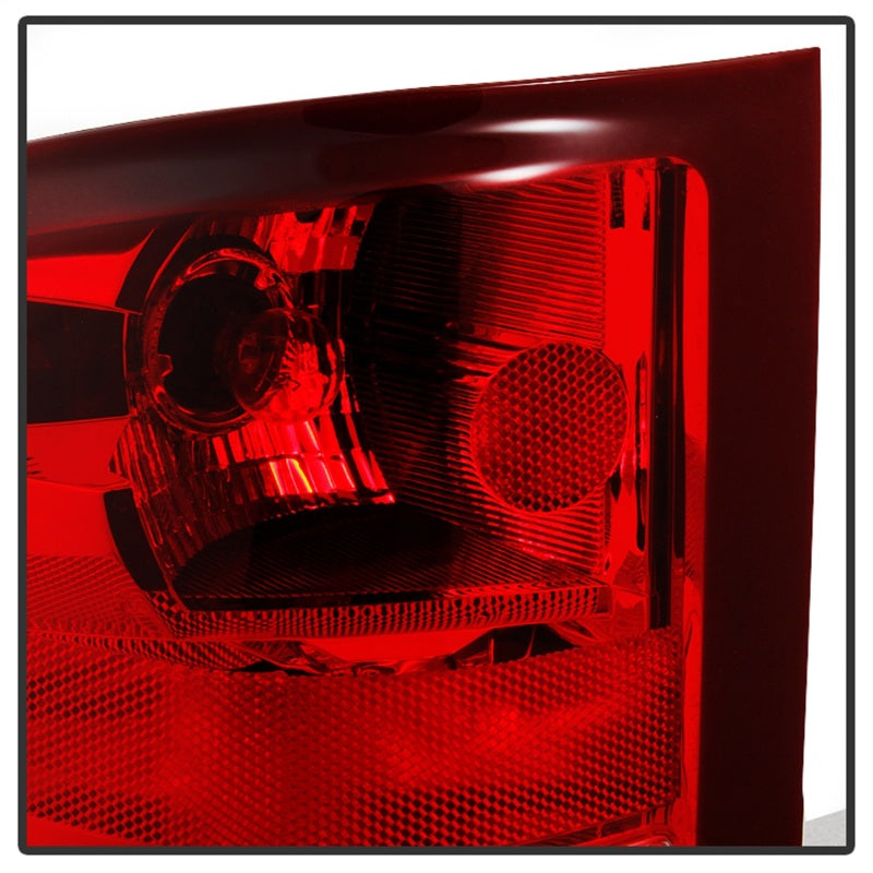 Load image into Gallery viewer, xTune GMC Sierra 07-13 Driver Side Tail Lights - OEM Left ALT-JH-CSIL07-OE-L
