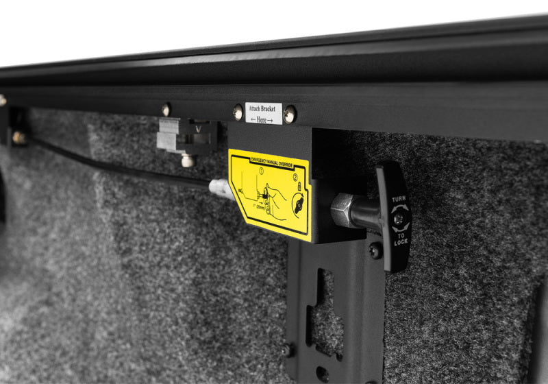 Load image into Gallery viewer, Roll-N-Lock 2022 Ford Maverick 54.4in E-Series Retractable Tonneau Cover
