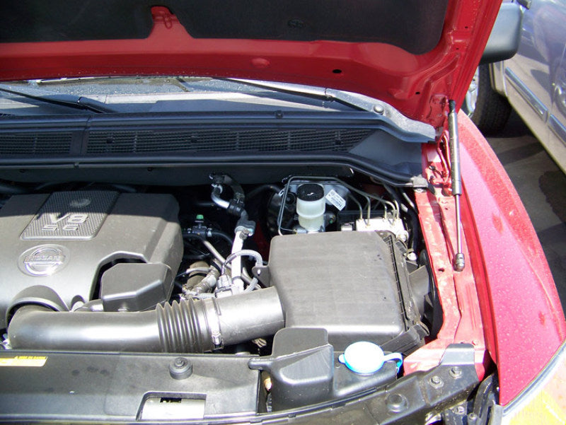 Load image into Gallery viewer, K&amp;N Nissan Titan &amp; Armada 5.6L - V8 2004 Drop In Air Filter
