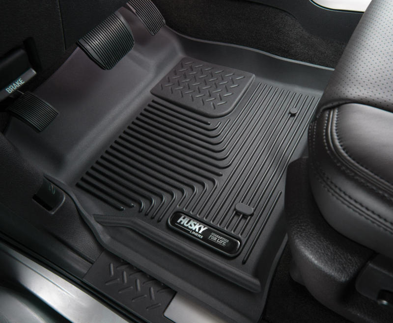 Load image into Gallery viewer, Husky Liners 14-16 GM Silverado/Tahoe/Suburban/Escalade X-Act Contour Black Center Hump Floor Liners
