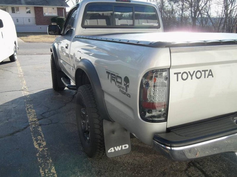 Load image into Gallery viewer, Spyder Toyota Tacoma 01-04 LED Tail Lights Smoke ALT-YD-TT01-LED-SM
