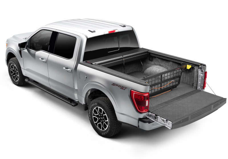 Load image into Gallery viewer, Roll-N-Lock 17-19 Ford F-250/F-350 Super Duty SB 80-3/8in Cargo Manager
