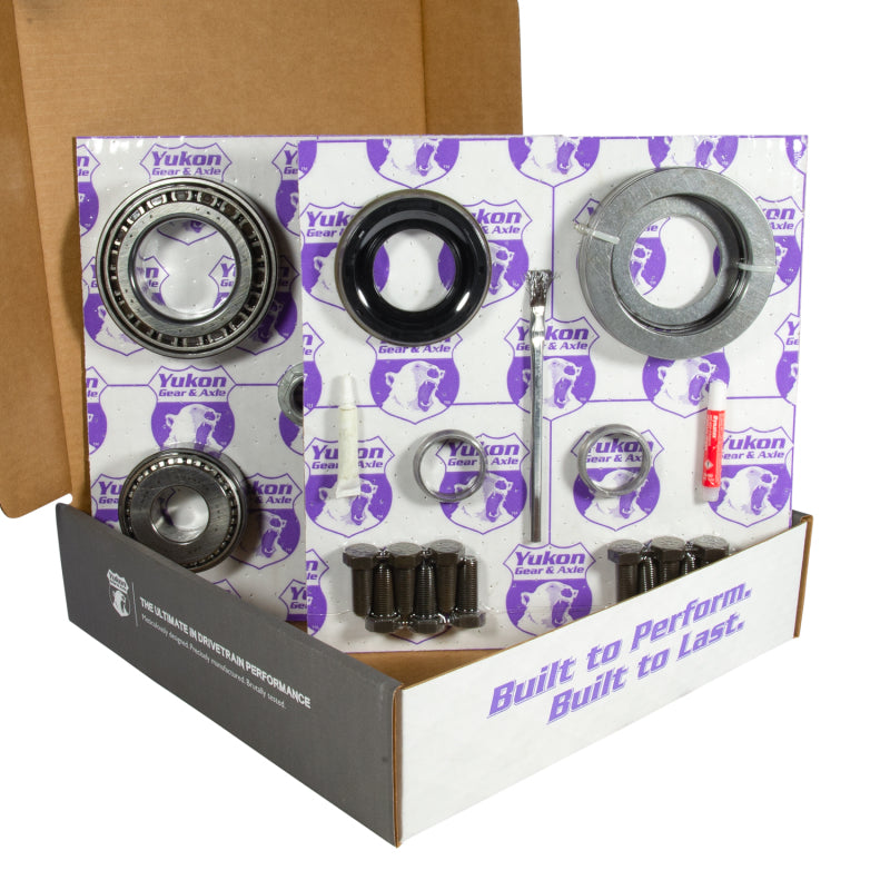 Load image into Gallery viewer, Yukon Gear 10.5in Ford 3.73 Rear Ring &amp; Pinion Install Kit
