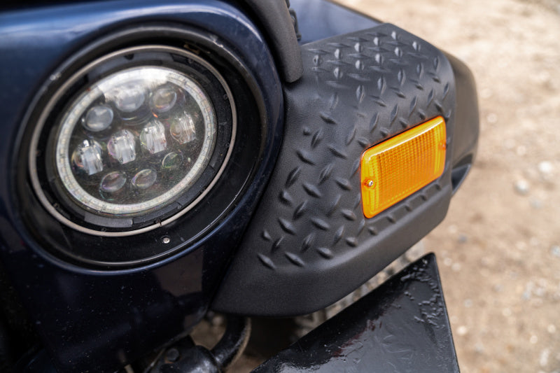 Load image into Gallery viewer, Bushwacker 21-22 Ford Bronco (2 &amp; 4 Door) Trail Armor
