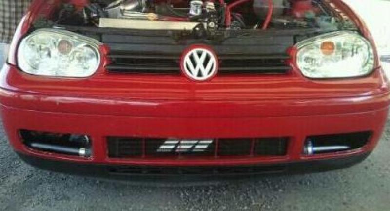 Load image into Gallery viewer, Mishimoto Universal Silver G Line Bar &amp; Plate Intercooler Overall Size: 24.5x11.75x3 Core Size: 17.5
