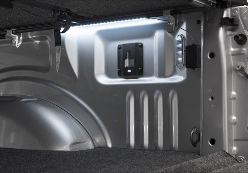 Load image into Gallery viewer, UnderCover 2015+ Ford F-150 8ft Ultra Flex Bed Cover
