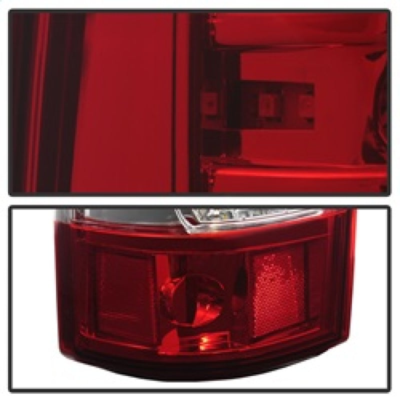 Load image into Gallery viewer, xTune 03-06 Chevrolet Silverado 1500/2500HD LED Tail Lights - Red Clear (ALT-JH-CSIL03-CS-RC)
