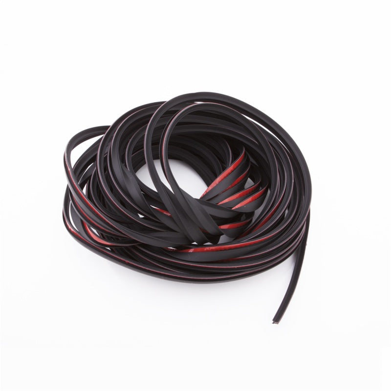 Load image into Gallery viewer, Bushwacker 99-18 Universal C-Channel Style Replacement Edge Trim- 30ft Roll
