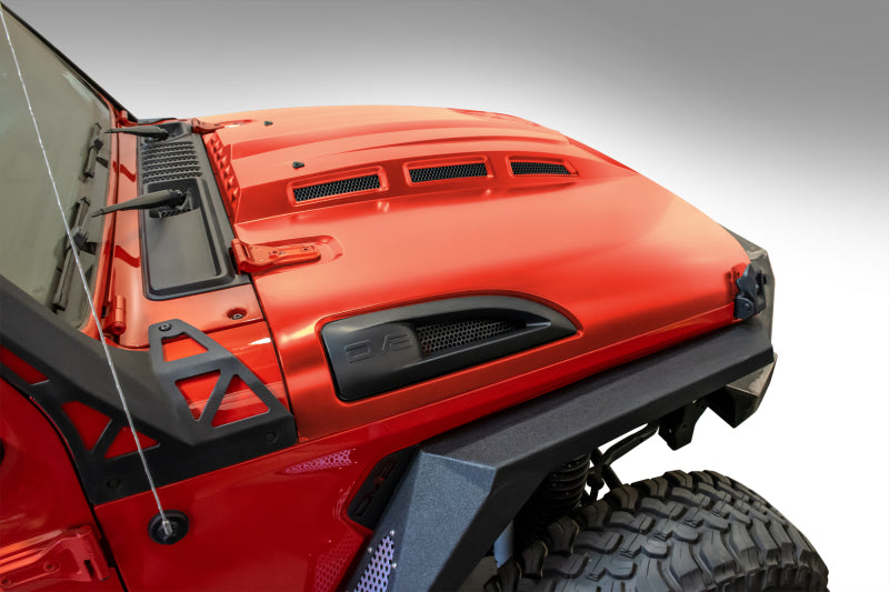 Load image into Gallery viewer, DV8 Offroad 18+ Jeep JL Heat Dispersion Hood - Primer Black
