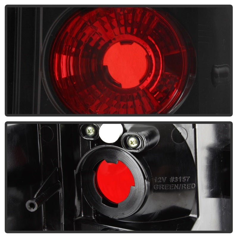 Load image into Gallery viewer, Spyder Jeep Grand Cherokee 05-06 Euro Style Tail Lights Black ALT-YD-JGC05-BK
