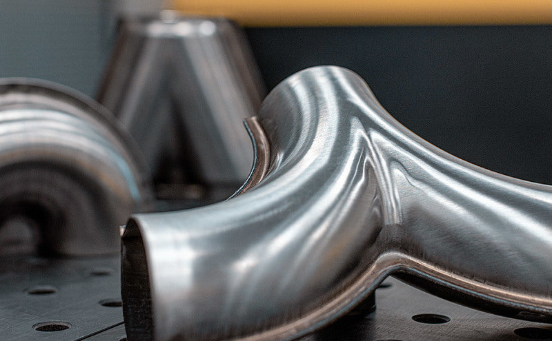 Load image into Gallery viewer, MagnaFlow Smooth Trans Y 3/3 X 10.25 Al
