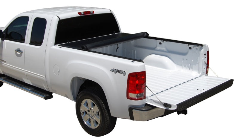 Load image into Gallery viewer, Tonno Pro 07-13 Chevy Silverado 1500 6.6ft Fleetside Lo-Roll Tonneau Cover

