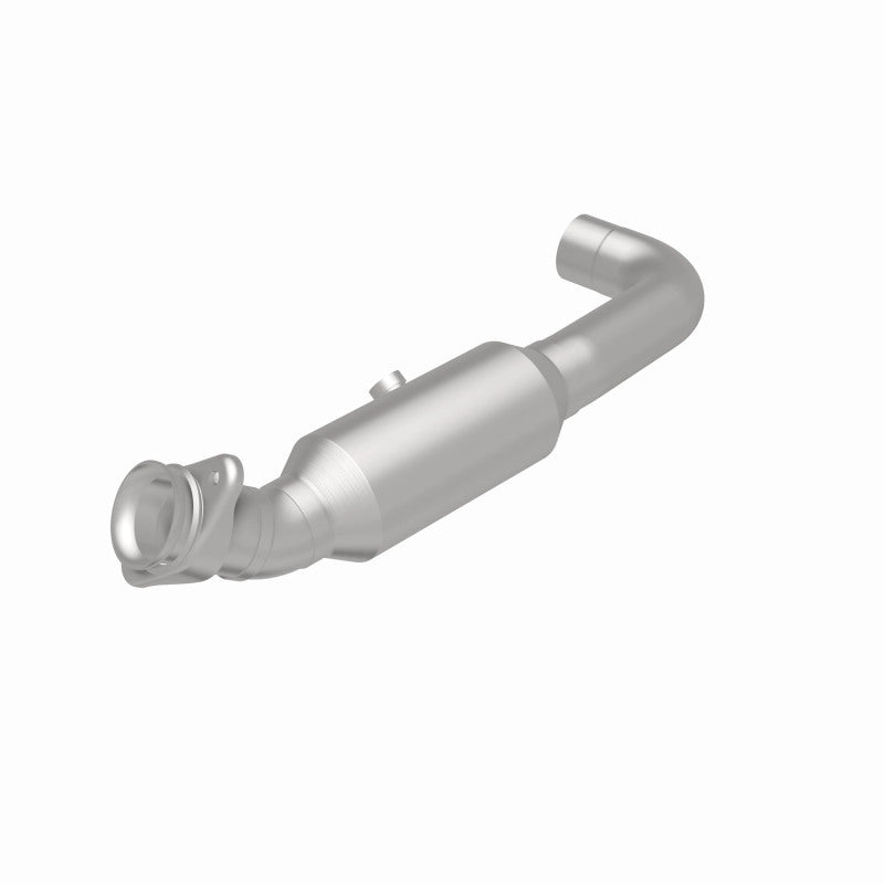 Load image into Gallery viewer, MagnaFlow Left Side Converter Direct Fit 15-17 Ford F-150 5.0L
