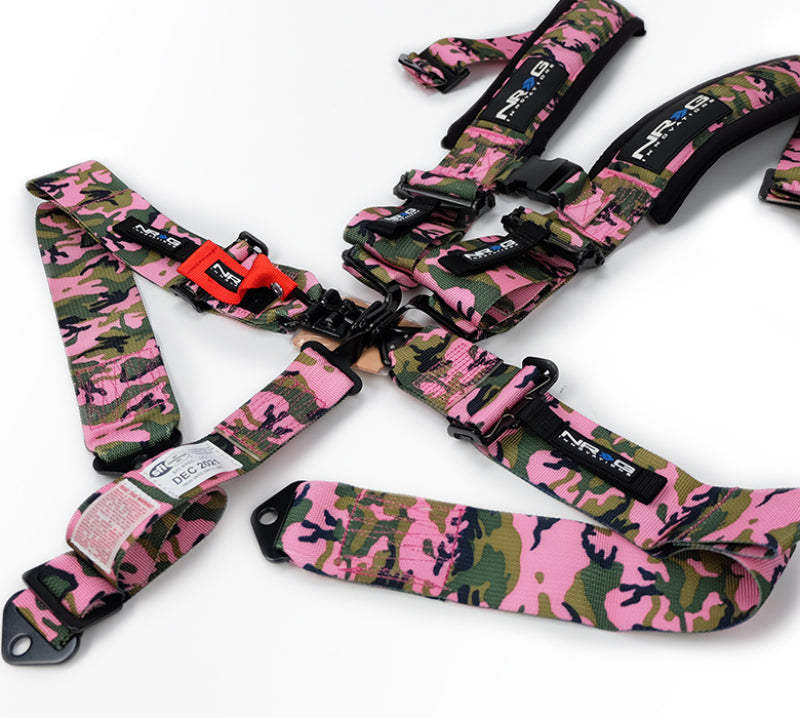 Load image into Gallery viewer, NRG SFI 16.1 5pt 3in. Seat Belt Harness/ Latch Link - Pink Camo

