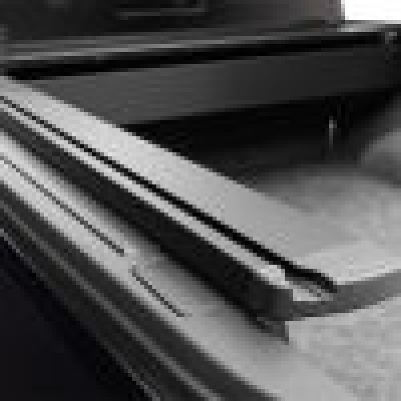 Load image into Gallery viewer, Retrax 17-18 Super Duty F-250-450 Long Bed RetraxPRO XR
