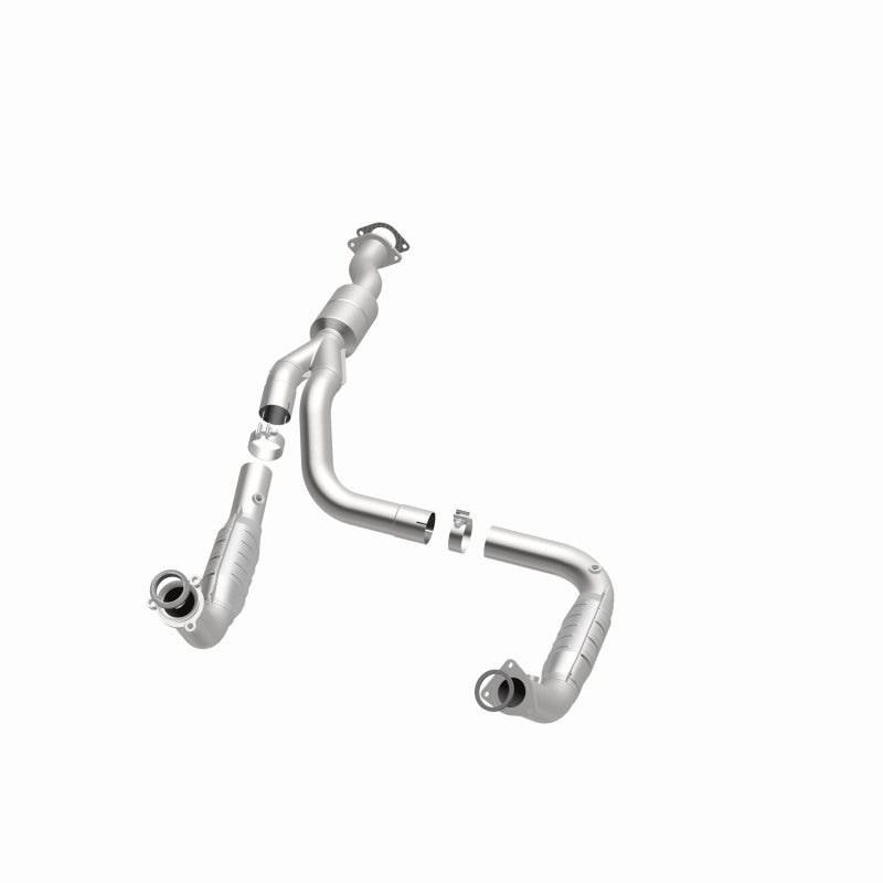 Load image into Gallery viewer, Magnaflow Conv DF 2011-2012 EXPRESS 2500 6.0L 6.0L Underbody
