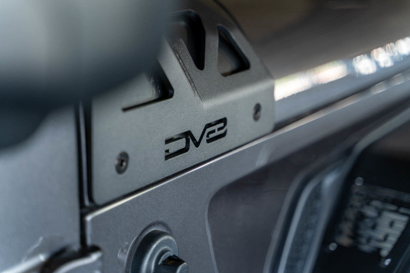 Load image into Gallery viewer, DV8 Offroad 2018+ Jeep Wrangler JLO A Pillar Dual Light Pod Mounts
