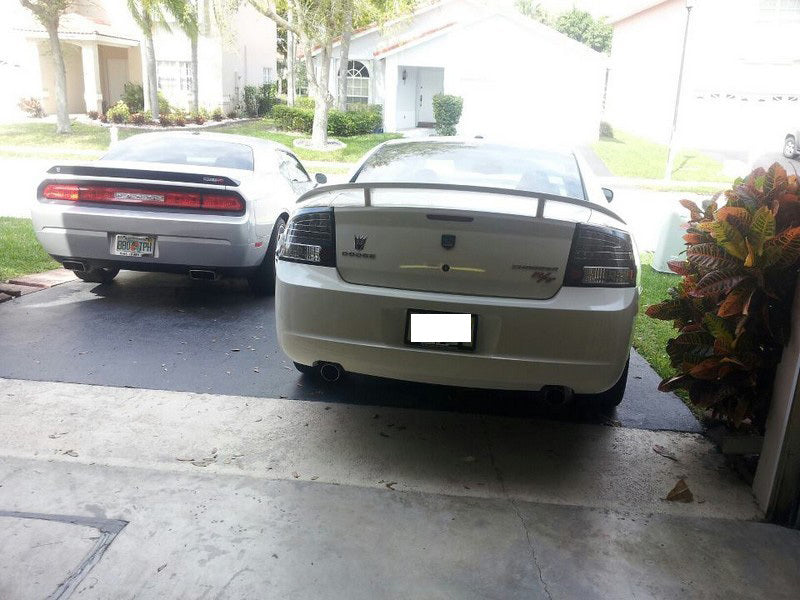 Load image into Gallery viewer, Spyder Dodge Charger 06-08 LED Tail Lights Black ALT-YD-DCH05-LED-BK
