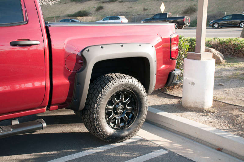 Load image into Gallery viewer, EGR 14+ Chev Silverado 5ft Bed Bolt-On Look Fender Flares - Set - Matte
