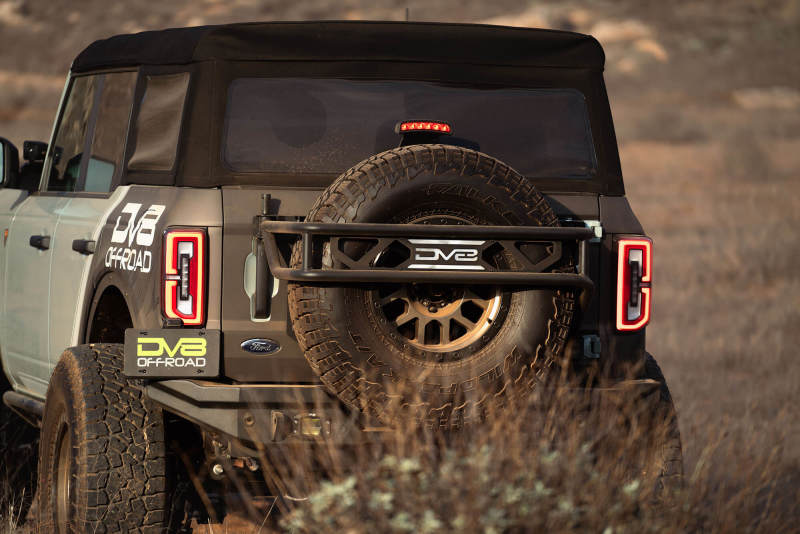 Load image into Gallery viewer, DV8 Offroad 21-22 Ford Bronco Fender Flare Deletes Set of 4 Front &amp; Rear
