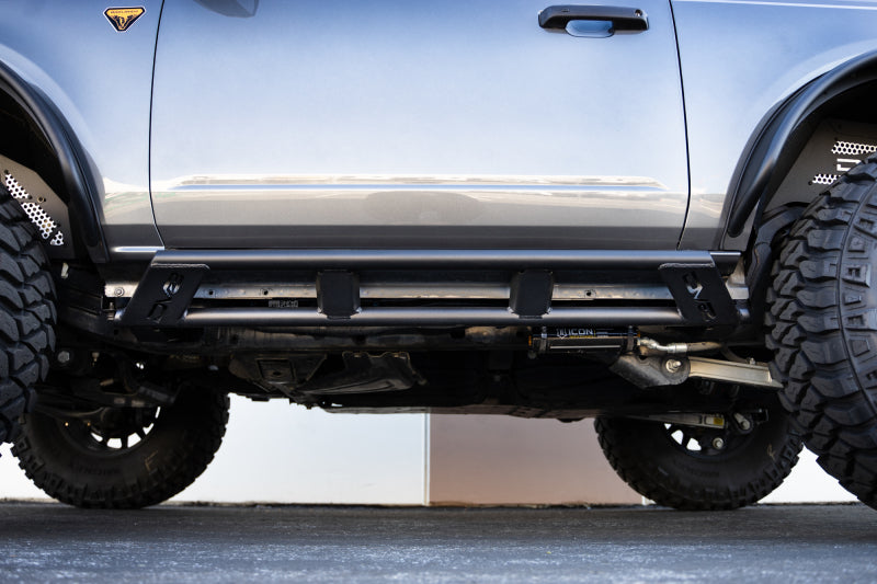 Load image into Gallery viewer, DV8 Offroad 21-23 Ford Bronco FS-15 Series 2-Door Rock Sliders
